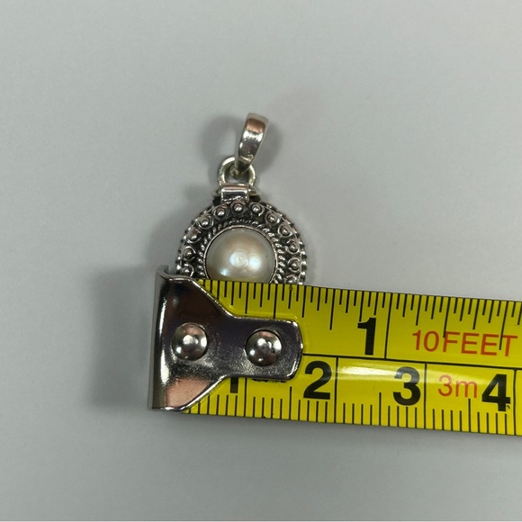 925 Sterling Silver & Pearl Poison Pendant - Picture 7 of 7